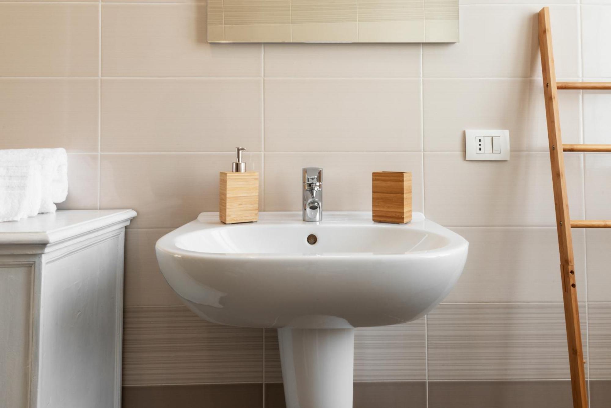 Deluxe Home Verona Bagian luar foto