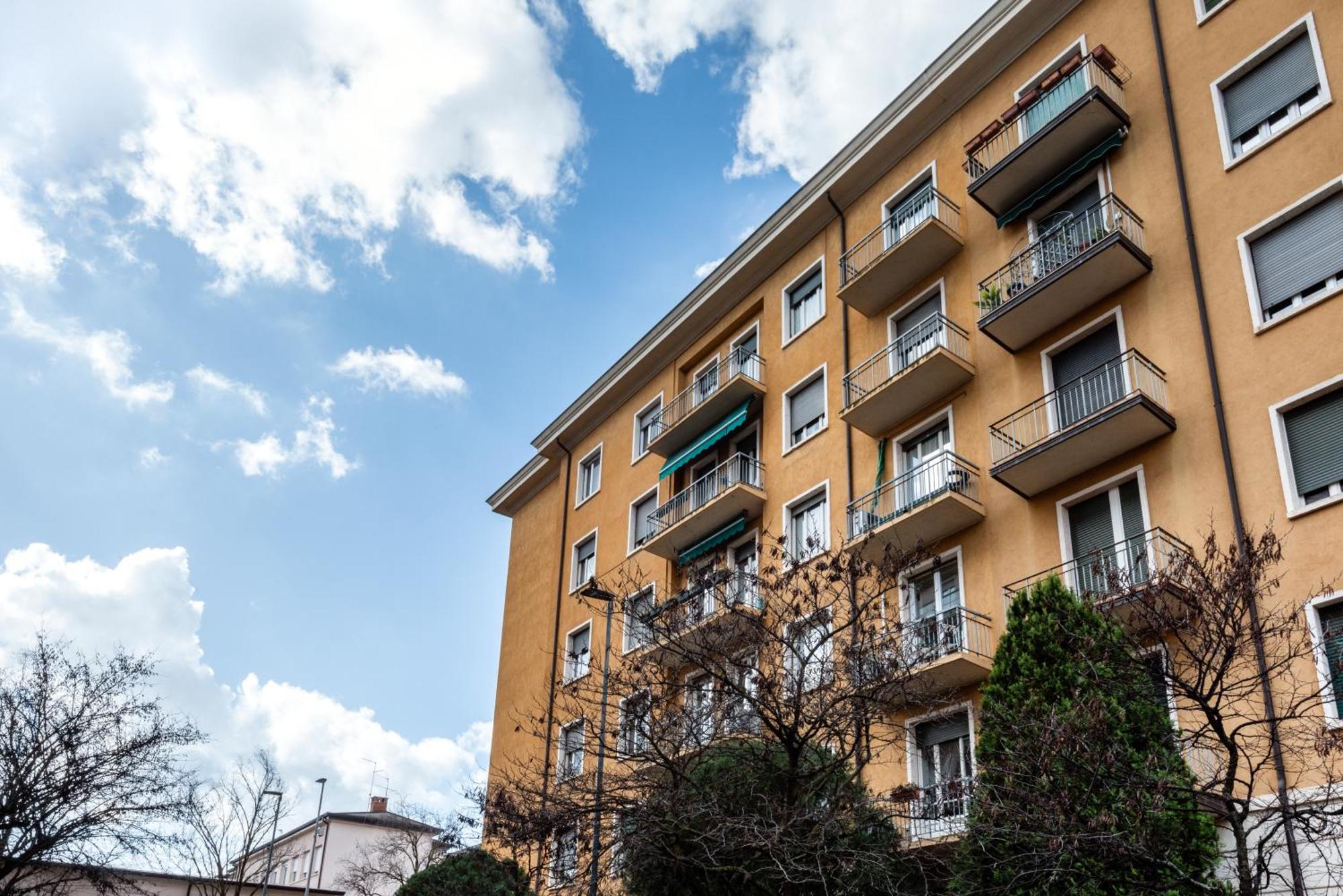 Deluxe Home Verona Bagian luar foto