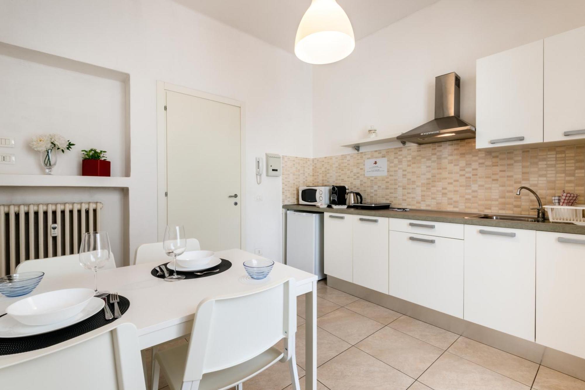 Deluxe Home Verona Bagian luar foto
