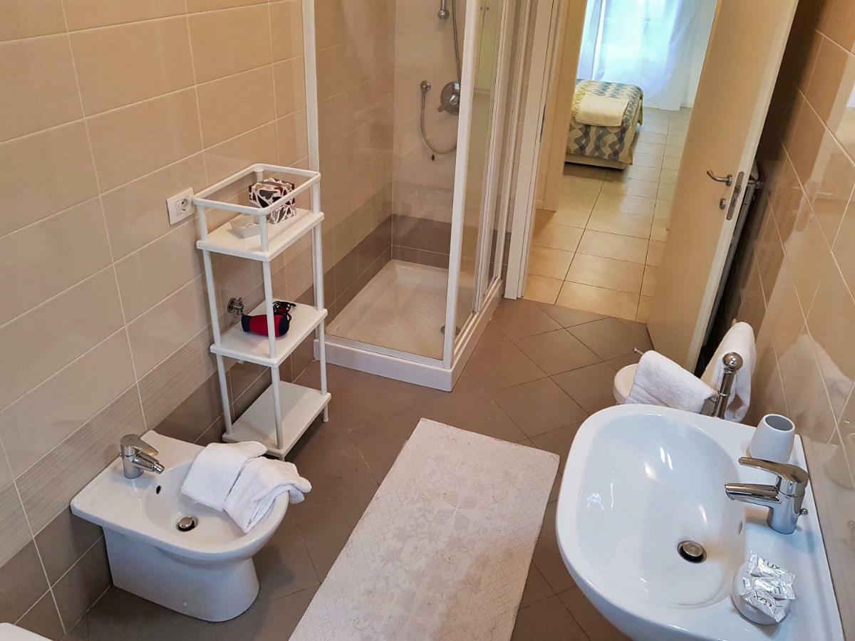 Deluxe Home Verona Bagian luar foto