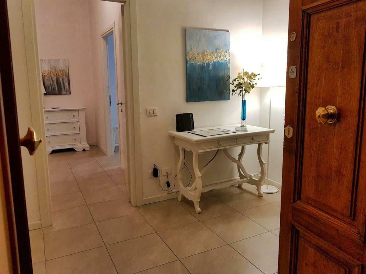 Deluxe Home Verona Bagian luar foto