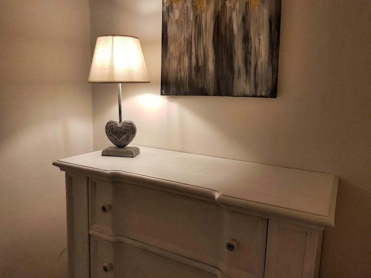 Deluxe Home Verona Bagian luar foto